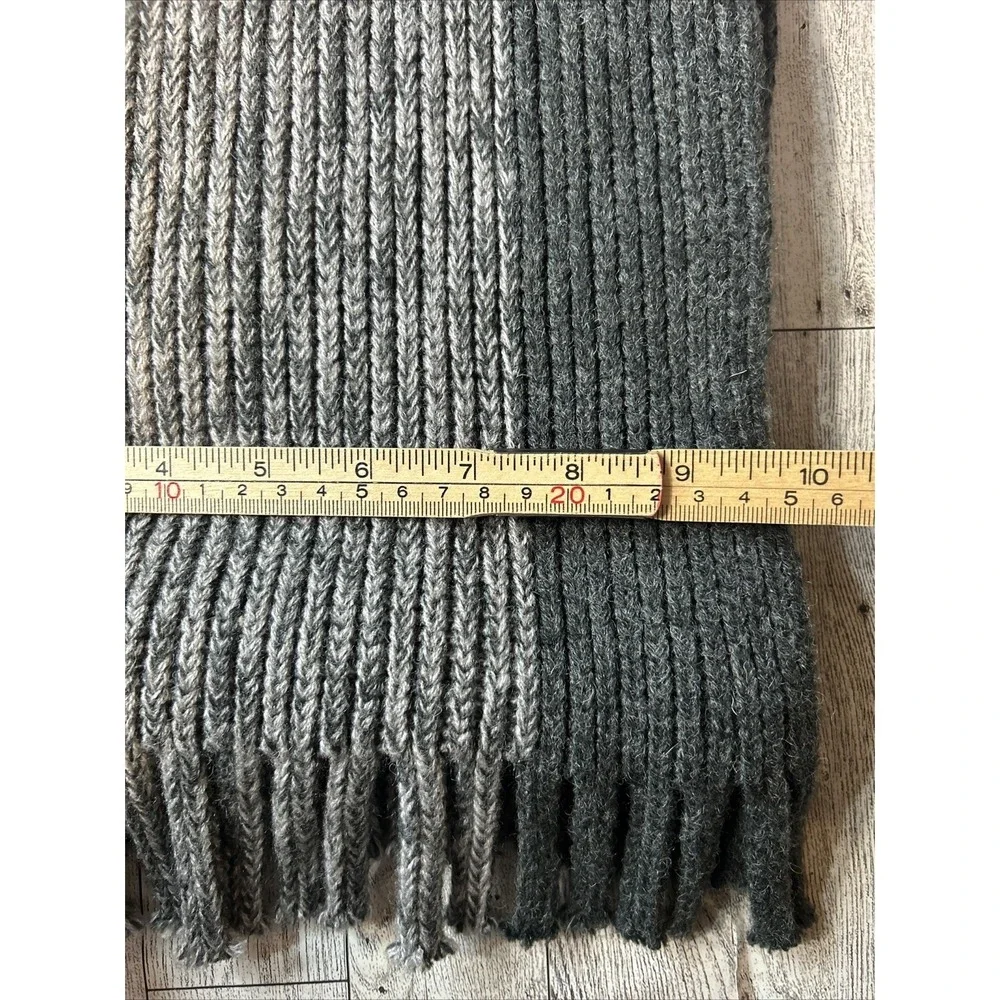 Calvin Klein‎ Mens Scarf Grey Ribbed Knit Colorblock Fringe Winter Accessory OS